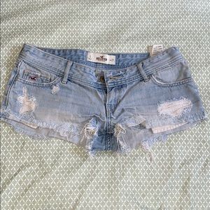 Hollister Shorts Jean Ripped Like New